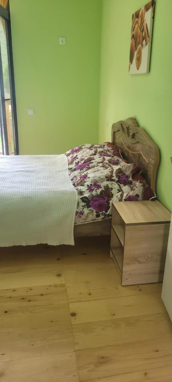 Guest House Guli Mestia Exterior foto